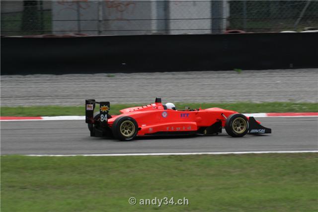 f3-044
